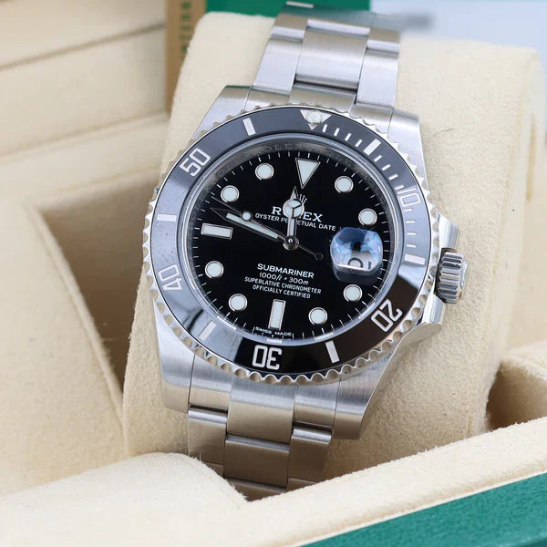 Rolex Submariner / Schwarz